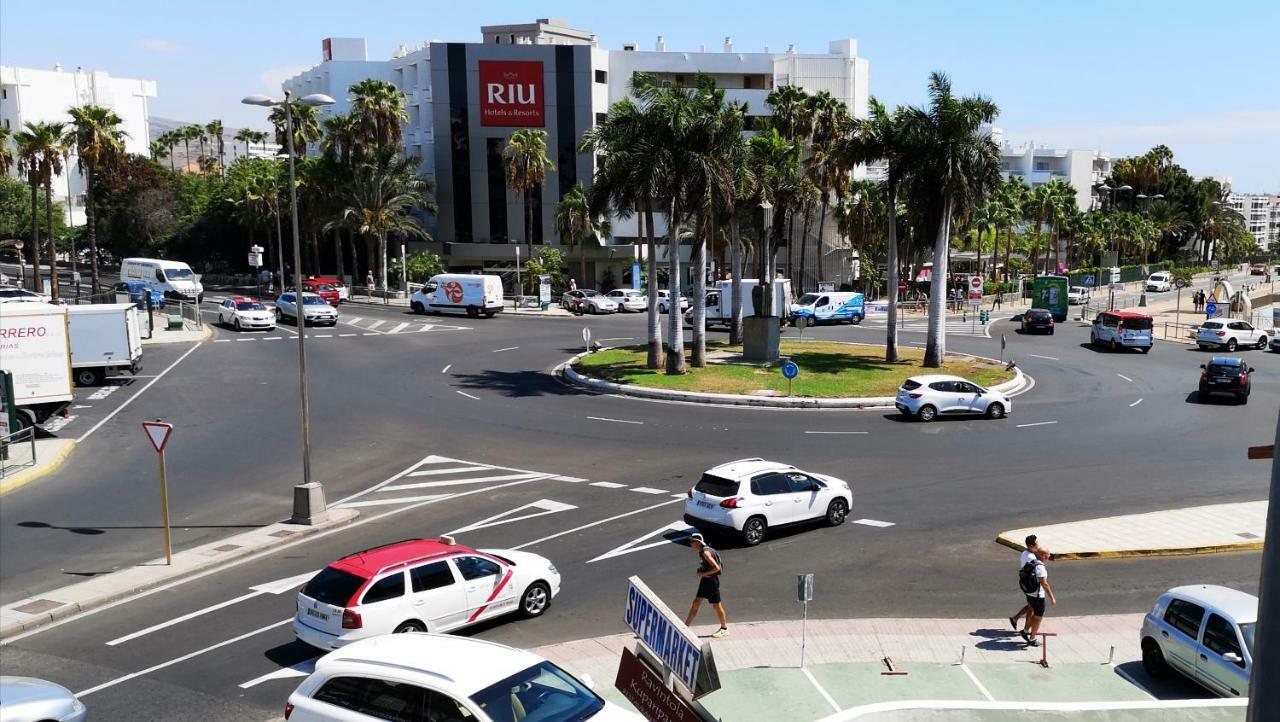 Kevin'S House - Front Of Yumbo Center In Maspalomas - Playa Del Ingles San Bartolomé Eksteriør bilde